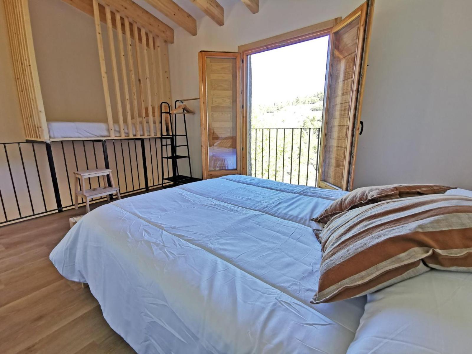 Cara Norte , Casa Rural-Castillo De Villamalefa Dış mekan fotoğraf